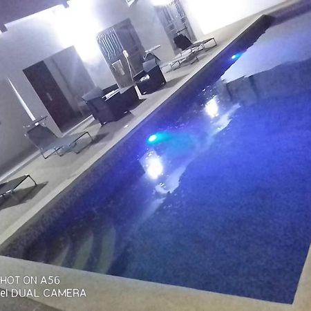 Villa Diambars Sali Tapé Kültér fotó